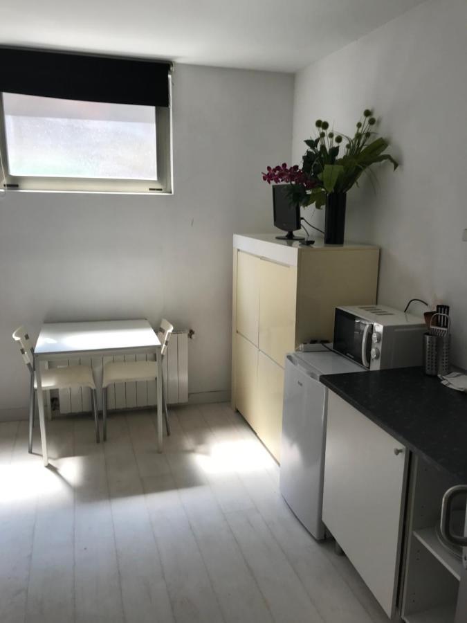Room And Kitchen บิลเบา ภายนอก รูปภาพ