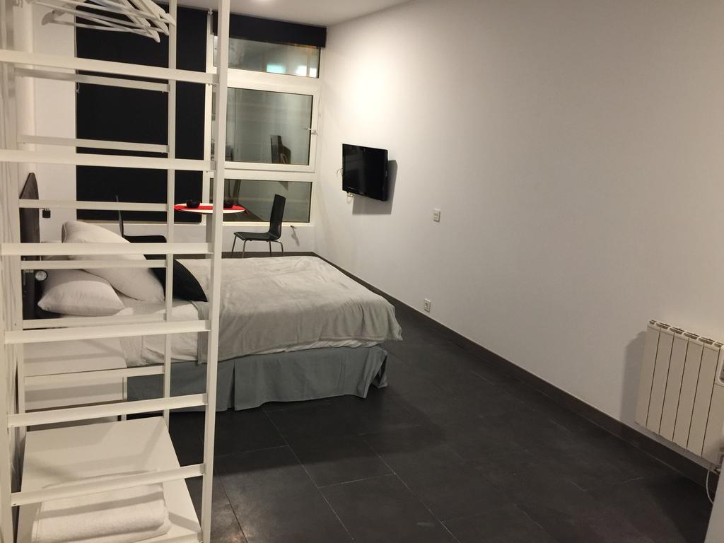 Room And Kitchen บิลเบา ภายนอก รูปภาพ