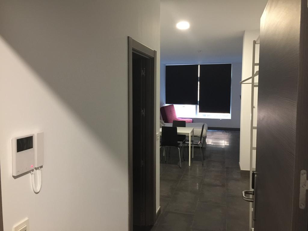 Room And Kitchen บิลเบา ภายนอก รูปภาพ