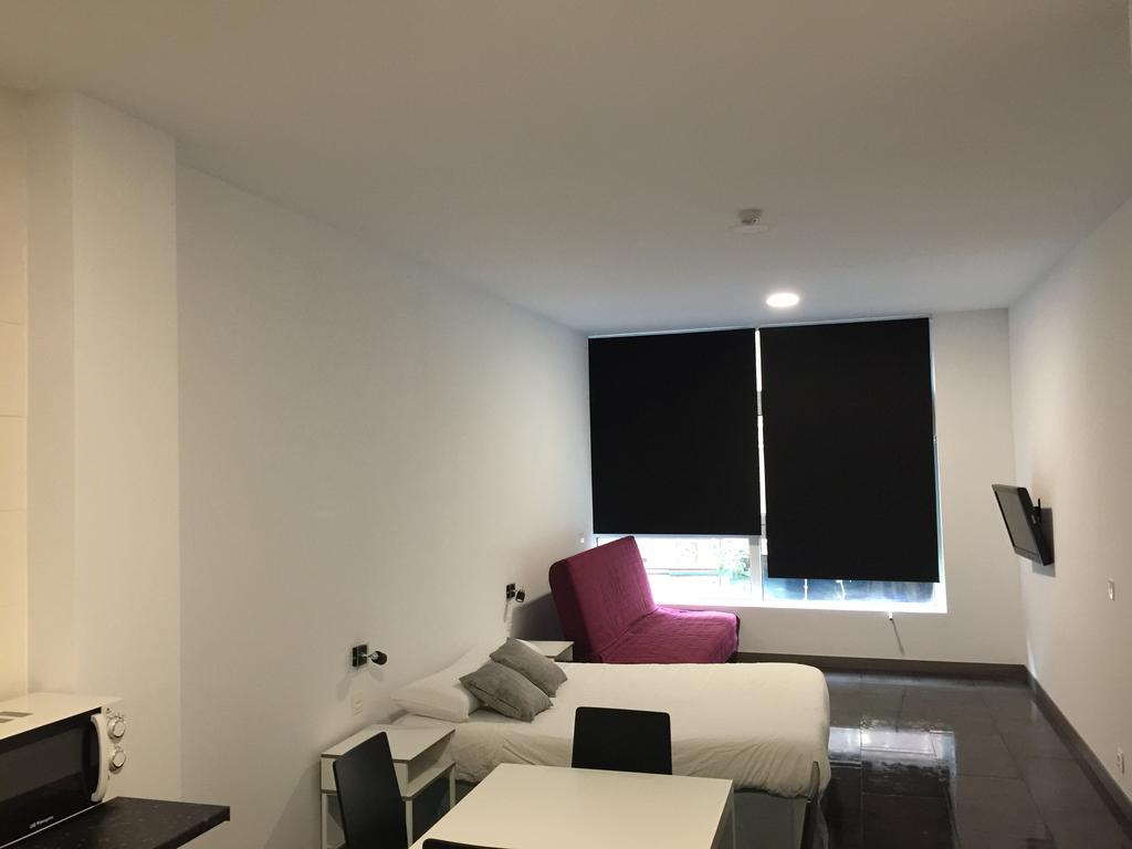 Room And Kitchen บิลเบา ภายนอก รูปภาพ