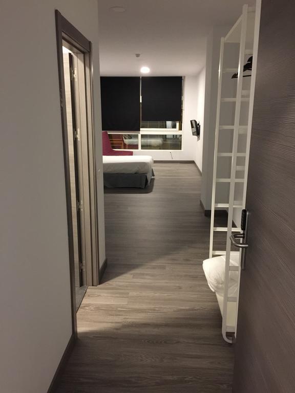 Room And Kitchen บิลเบา ภายนอก รูปภาพ