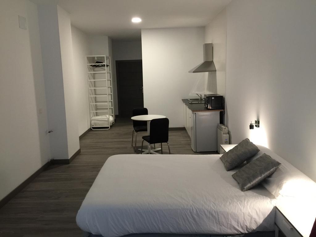 Room And Kitchen บิลเบา ภายนอก รูปภาพ